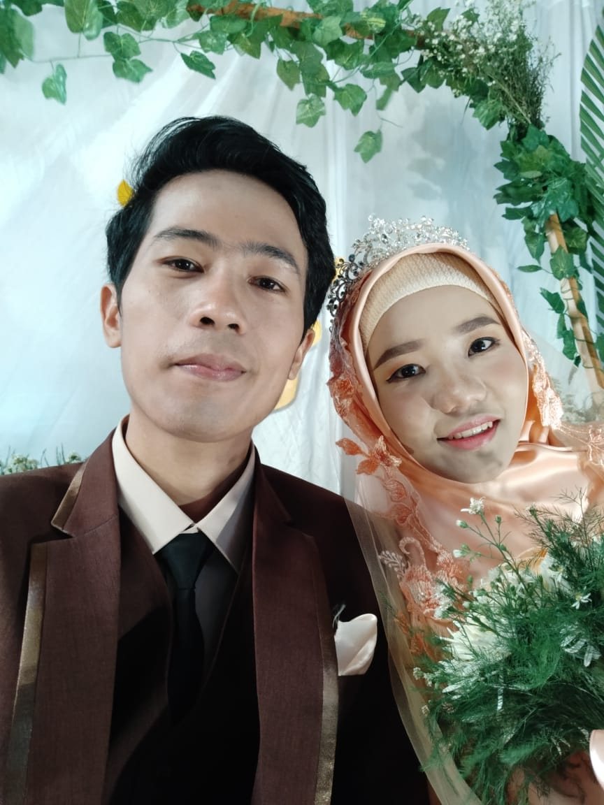 Potret pernikahan Zulhaj dan Febri